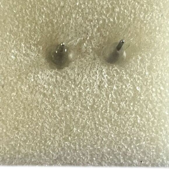 New Vintage Disney x Avon 2009 Mickey Mouse Head Rhinestone Bling Stud Earrings - Picture 3 of 4